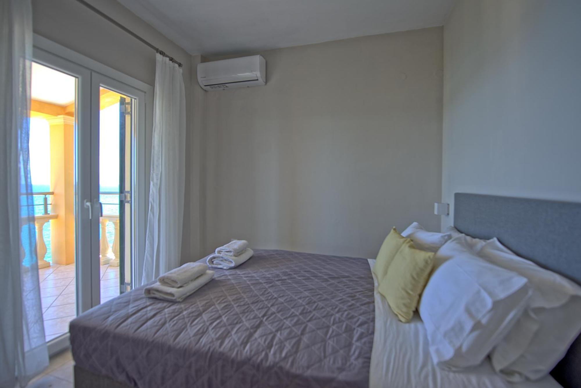 Beachfront Villa Seasun By Posarellivillas Agios Spyridon  Exterior photo
